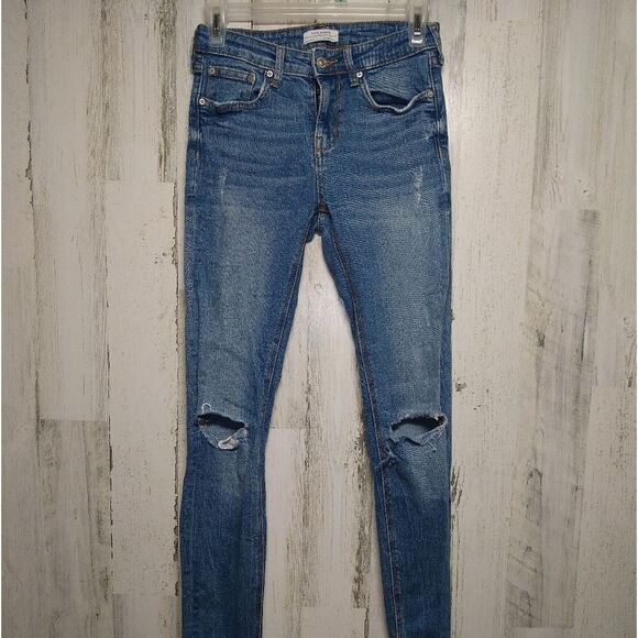 Zara Woman Women's Size 2 Skinny Jeans Raw Hem - Picture 1 of 7